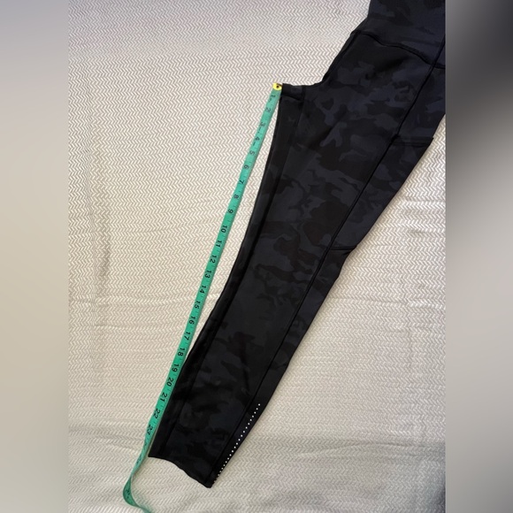 Lululemon Swift Speed leggings size 8 - Picture 4 of 8